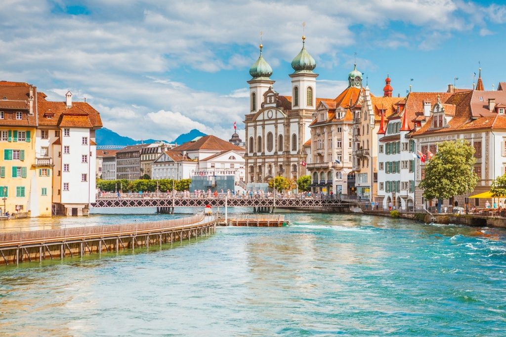 du hoc thuy si lucerne 3
